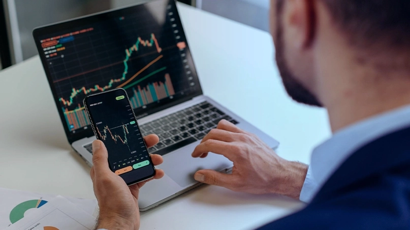 Panel de control de trading de Altura Portdex